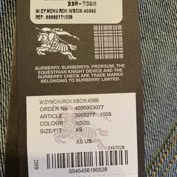 🔥HOST PICK🔥 Burberry Cropped Jean Jacket, Size XS, Blue - Picture 7 of 7